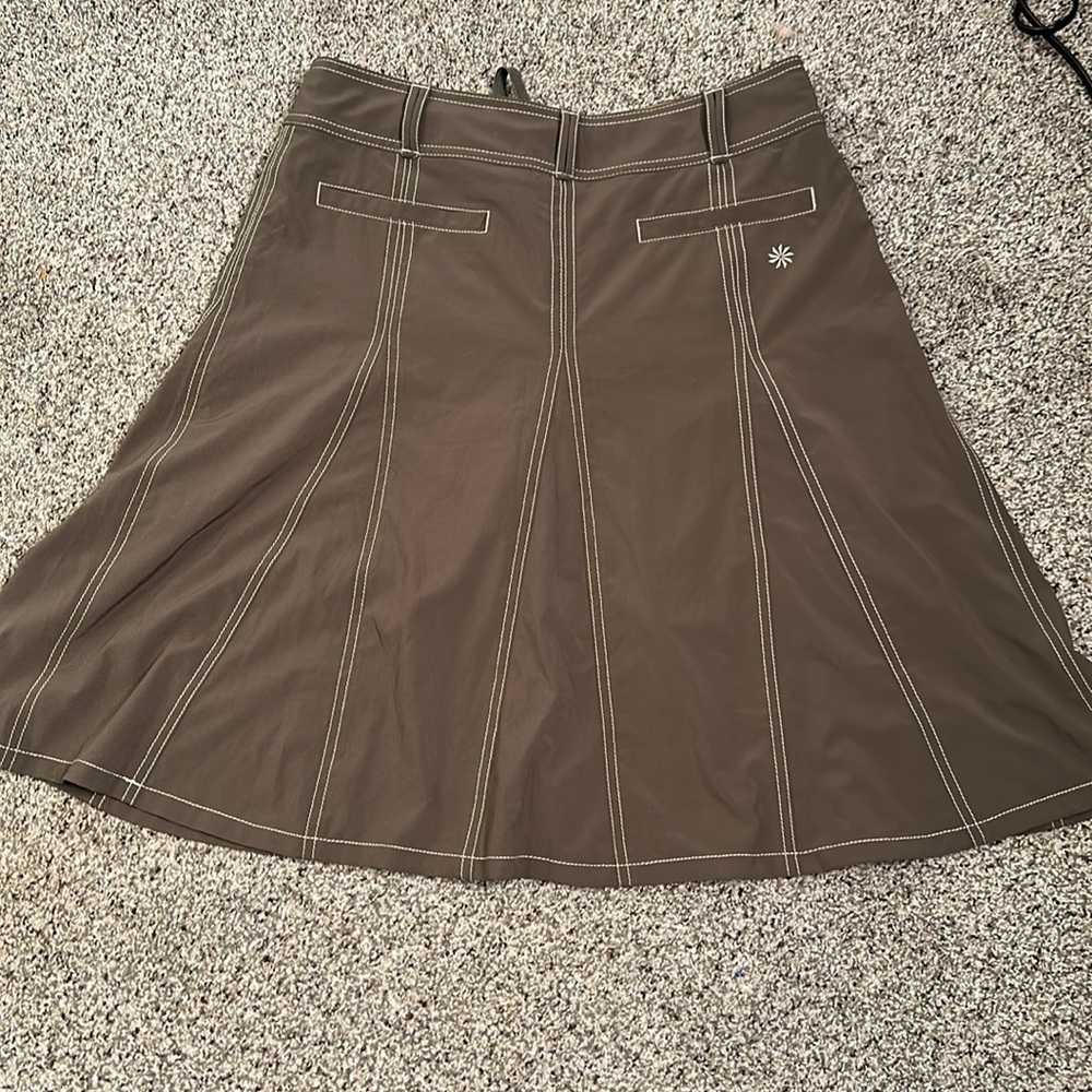 Athleta olive green skort size 8T - Picture 8 of 10